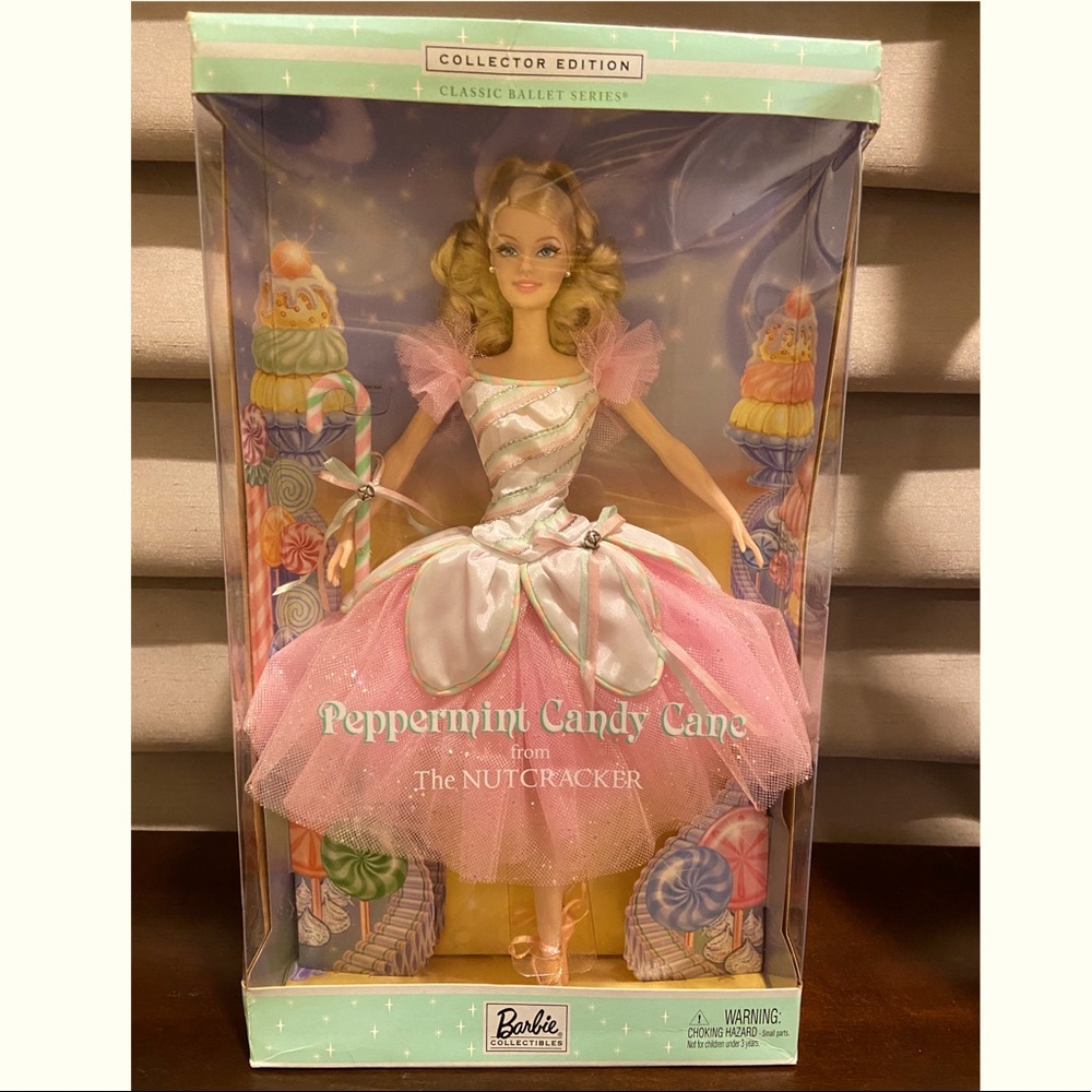 *NEW* BARBIE DOLL MATTEL 2002 THE NUTCRACKER PEPPERMINT CANDY CANE BARBIE DOLL